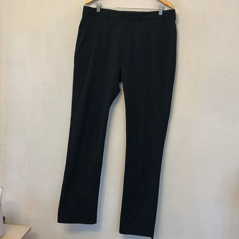 J Crew Thompson Flex black tapered lightweight pants Size W36 L 34 EUC